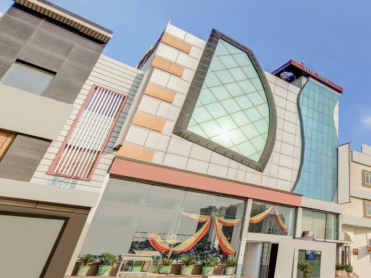 Oyo 27999 Hotel Deep Sirsa 외부 사진