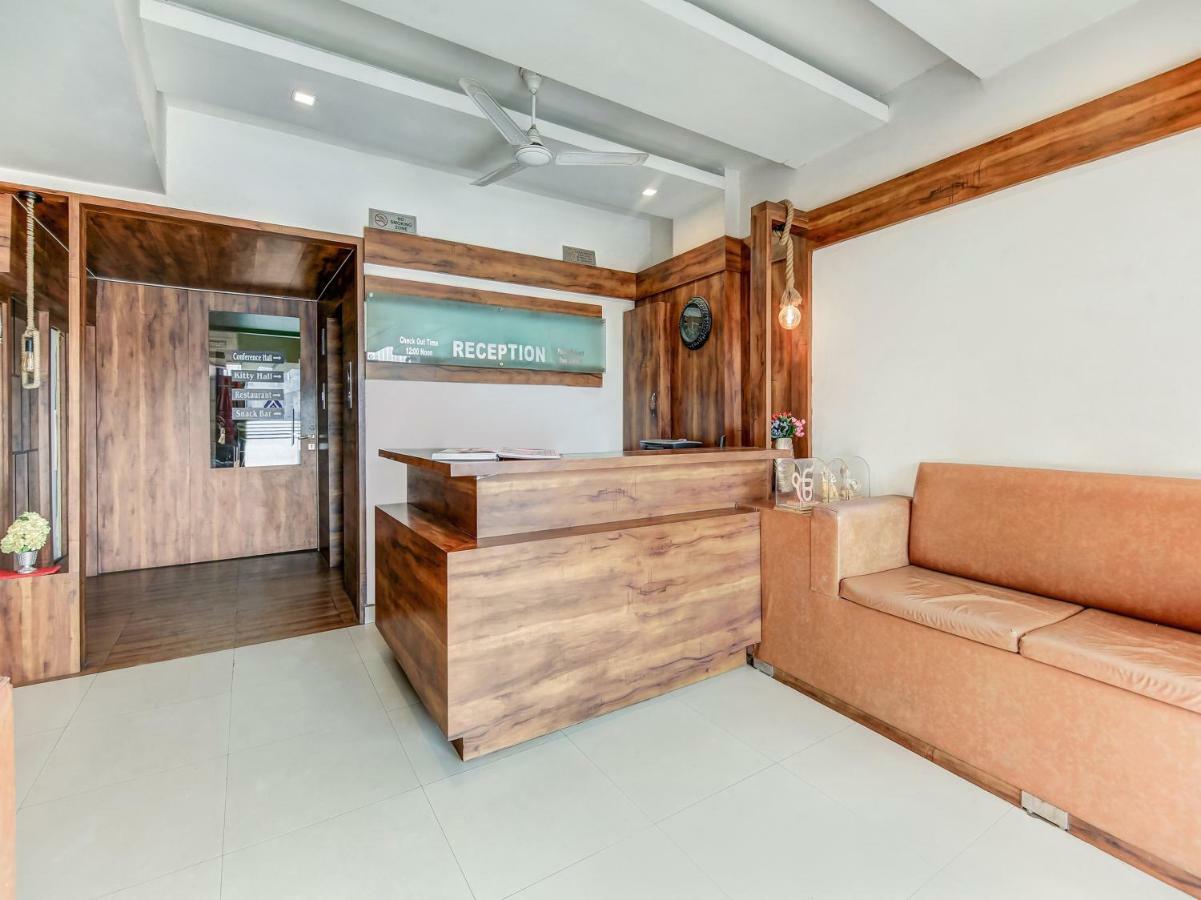 Oyo 27999 Hotel Deep Sirsa 외부 사진