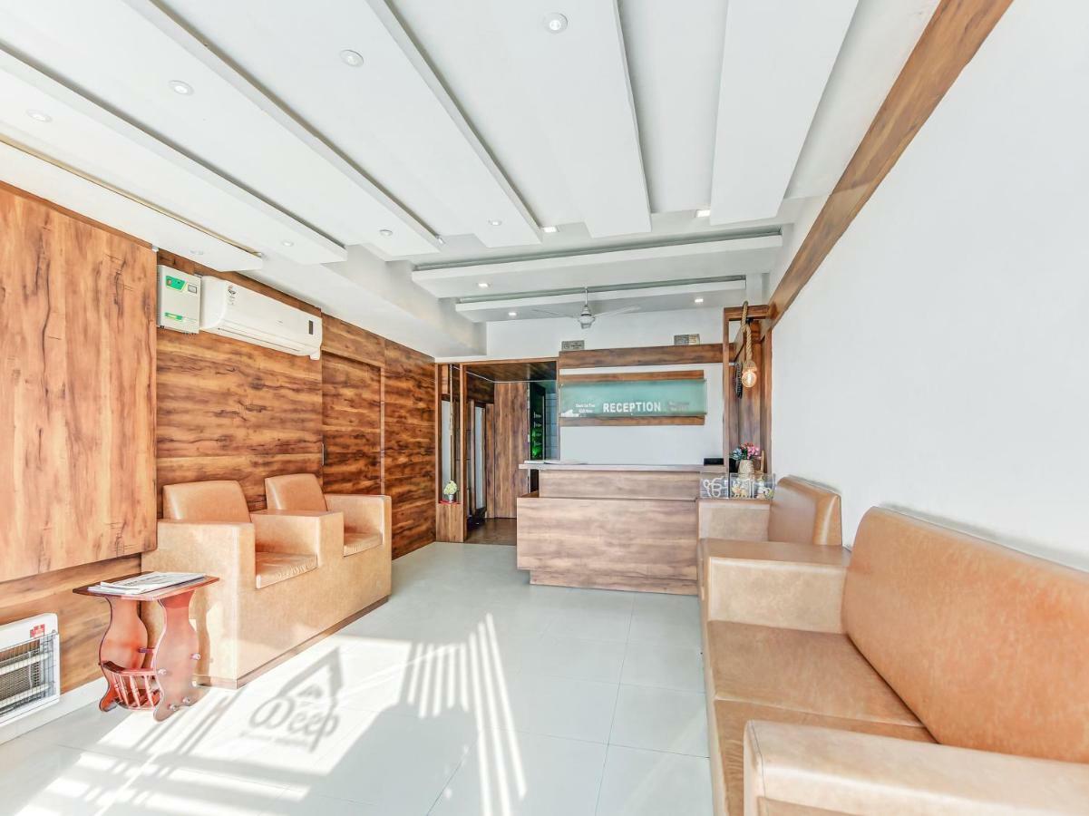 Oyo 27999 Hotel Deep Sirsa 외부 사진